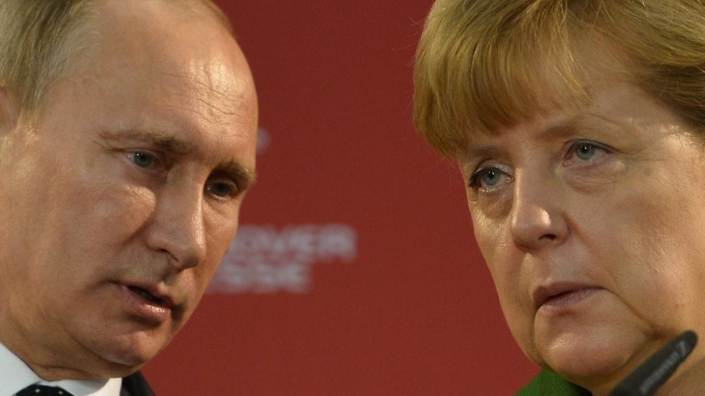 Venäjän presidentti Vladimir Putin ja Saksan liittokansleri Angela Merkel tapaavat todennäköisesti MM-finaalissa. Tapaamista ei kuitenkaan ole vielä vahvistettu.