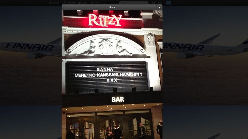 Kuva kosinnasta julkaistiin Finnairin Twitter-sivuilla.