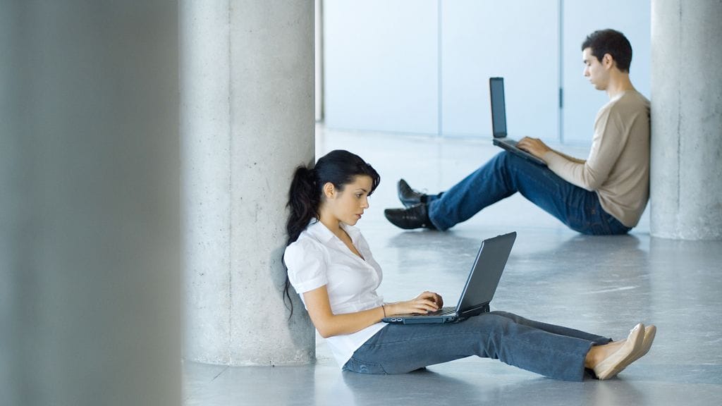 Käyttäjistä 63 prosenttia käy Facebookissa päivittäin