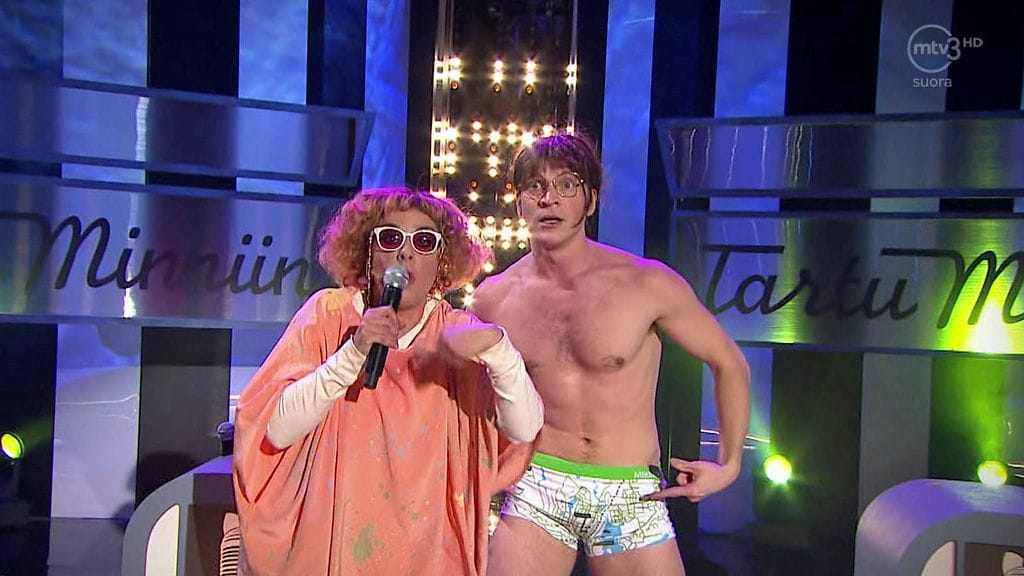 Putous-hahmo Jarmo "Jamo" Heikkinen (Riku Nieminen) viuhahti Putous-lähetyksessä.