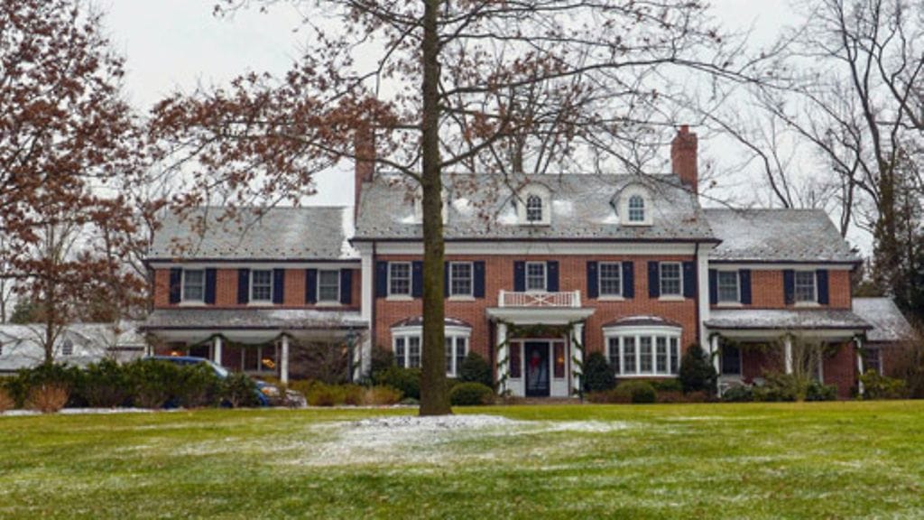 Daly kihlasi ruokabloggarina toimivan tyttöystävänsä lokakuussa 2013.