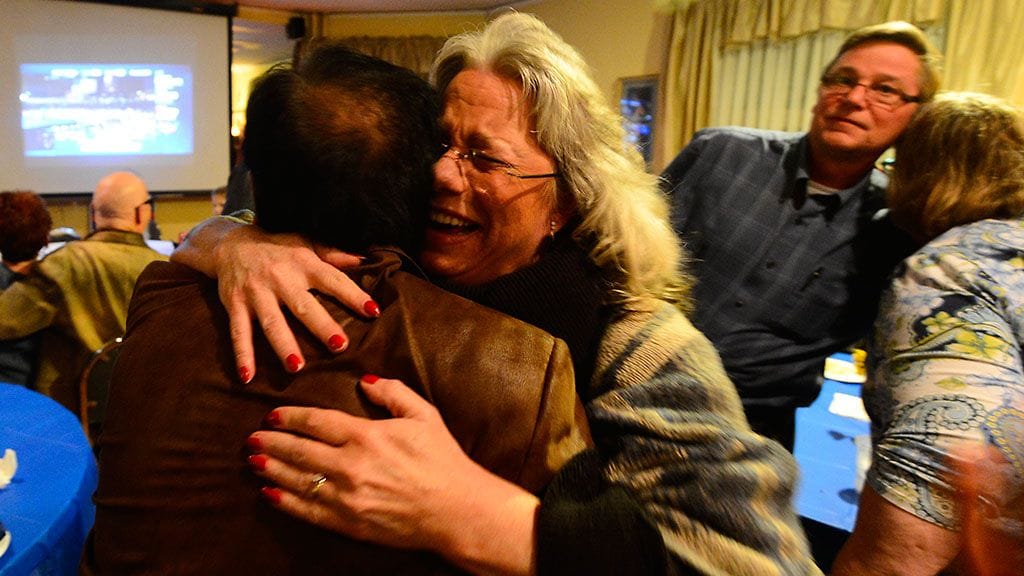 Obaman kannattajia vaalivalvojaisissa Wichitassa, Kansasissa