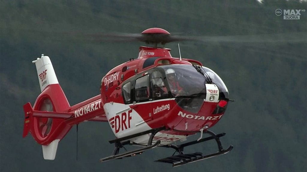 Helikopteri saapui Morgensternin avuksi.