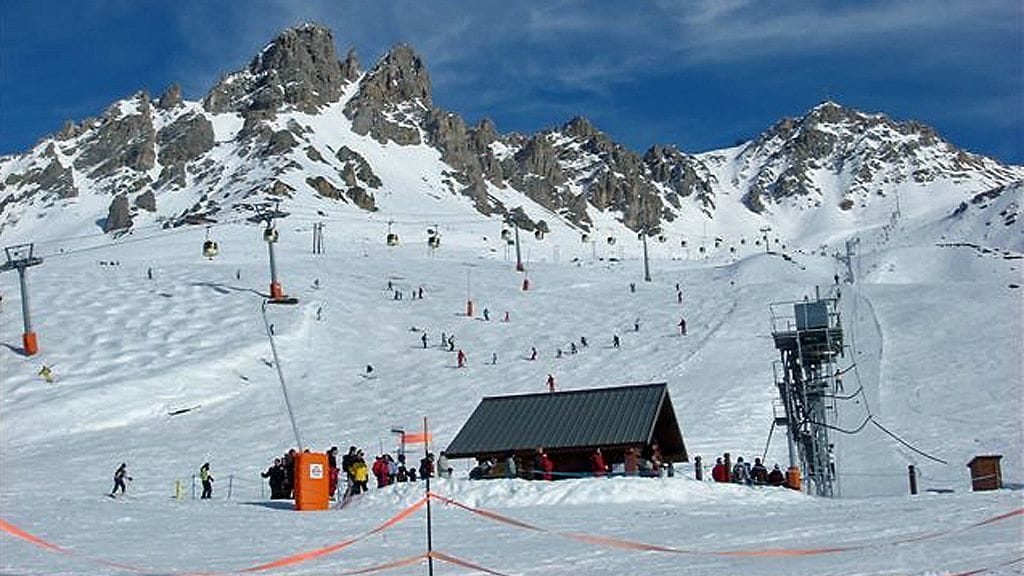 Meribelin laskettelurinne vuonna 2008.