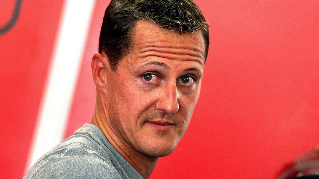 Michael Schumacher loukkaantui lasketteluturmassa sunnuntaina.