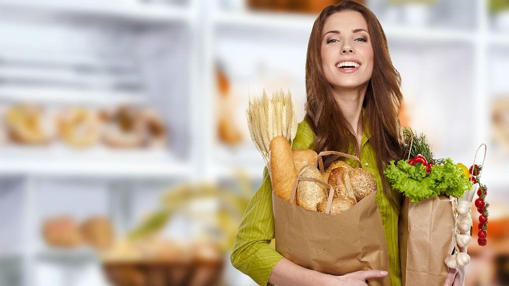 Et joudu heittämään ruokaa pois, jos tiedät, mitä ruokia voit vielä käyttää parasta ennen -päiväyksen umpeuduttua.