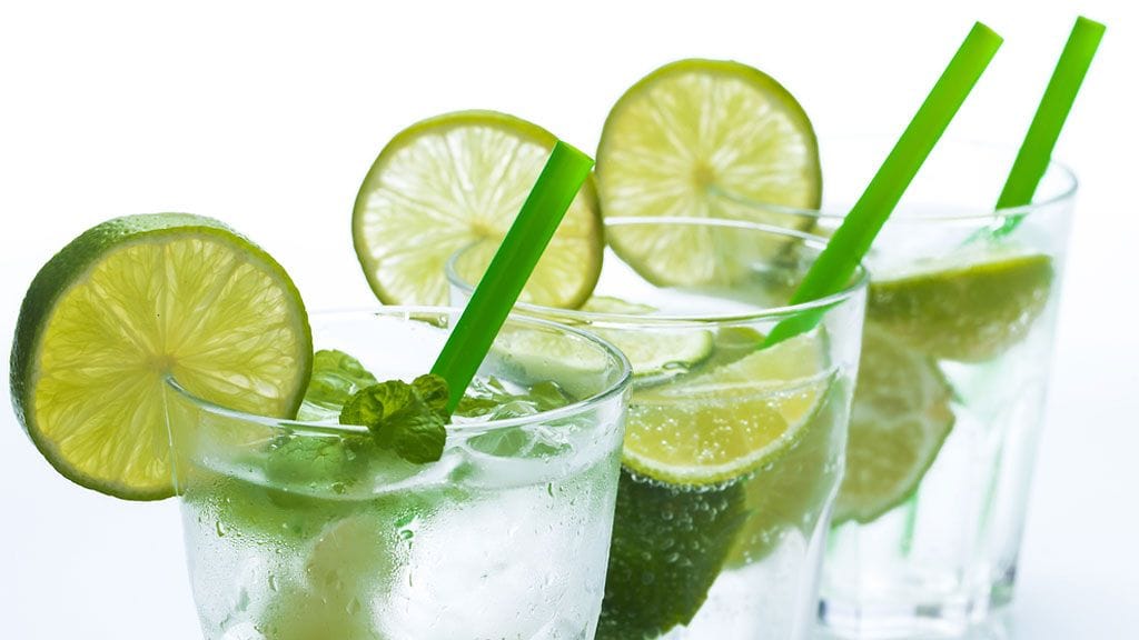 Perinteisten kolajuomien rinnalla maailmalla myydään hyvin kummallisia limuja.