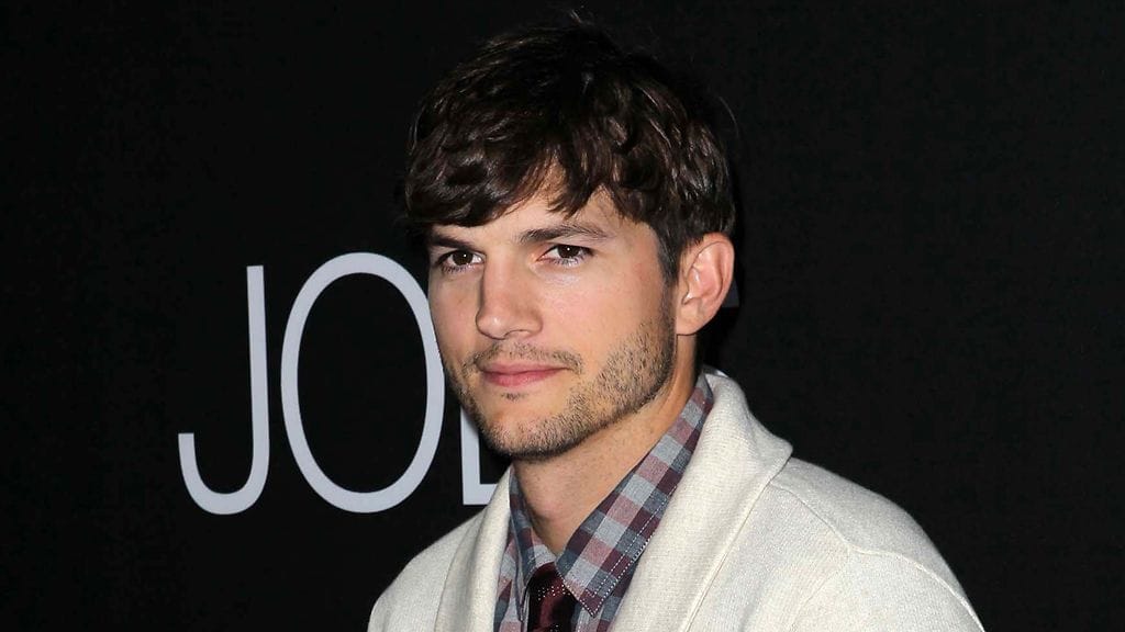 Ashton Kutcher sai tarpeeksi Charlie Sheenistä.