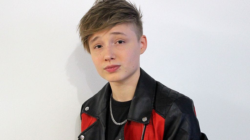Isac Elliot MTV:llä 13.2.2014.