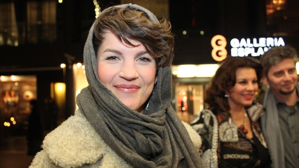 Näyttelijä Maria Ylipää Ainoat oikeat -elokuvan kutsuvierasensi-illassa 16. joulukuuta.