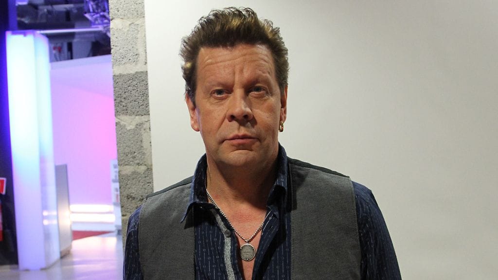 Pate Mustajärven levynjulkaisukeikka on Tampereen Klubilla 25. maaliskuuta.