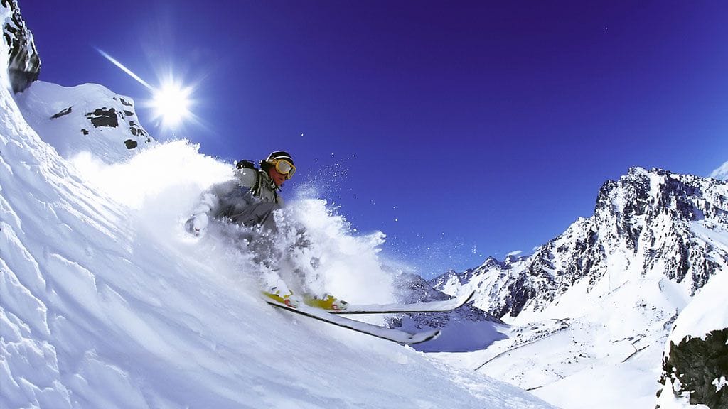 Pakkasella pukeutumiseen on syytä käyttää aikaa, jotta olo olisi mukava aamusta iltaan.