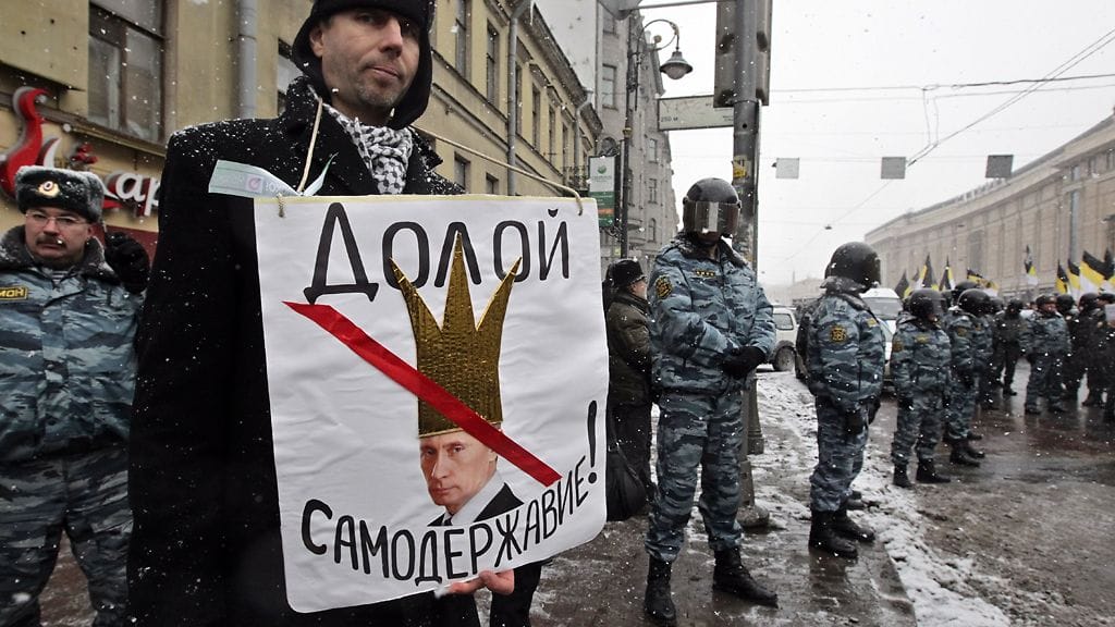 Oppositon edustaja Pietarissa 26.2.2012 (Epa)