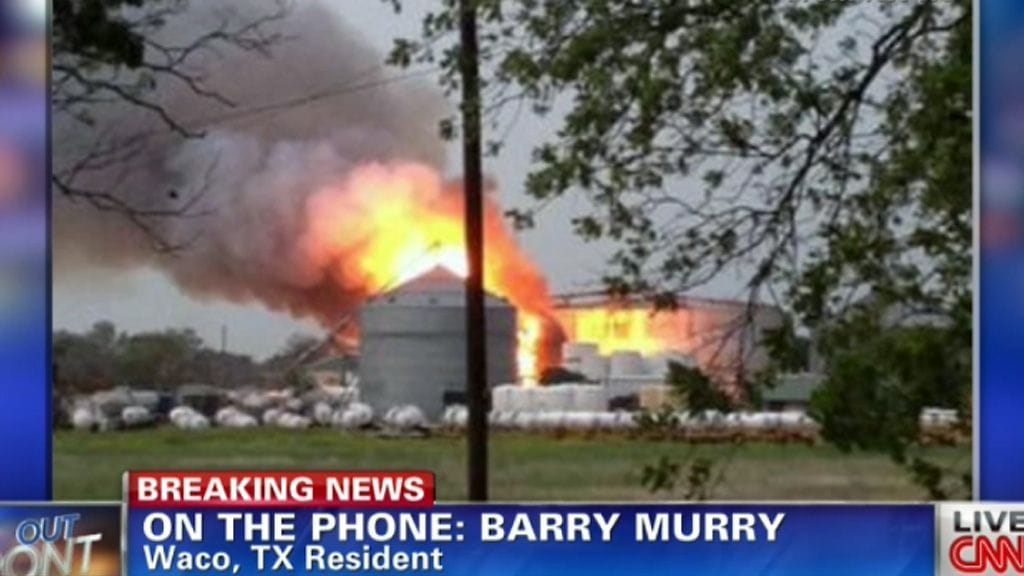 Paikallinen asukas kuvailee CNN:lle, että oli kuin pommi olisi räjähtänyt takapihalla.