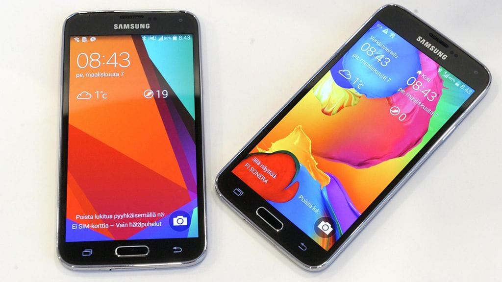 Applen iPhone 5S-puhelinta myytiin toukokuussa enemmän kuin Samsung Galaxy S5-puhelinta (kuvassa.)