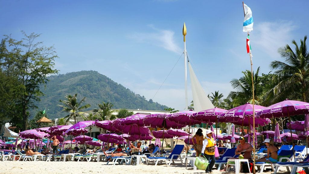 Thaimaan poliisin erikoisyksikön raportin mukaan Isikseen kytköksissä olevan ryhmän jäseniä matkusti lokakuussa muun muassa Phuketiin. Kuvituskuva.