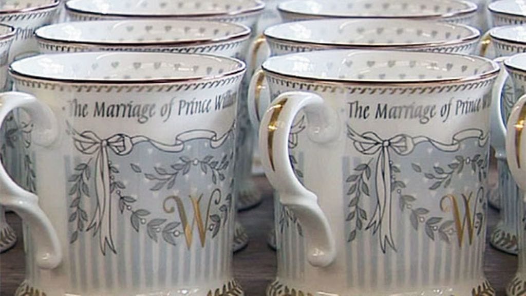 Prinssi Williamin ja Kate Middletonin virallisiin hääposliineihin kuuluu muun muassa tämä muki.
