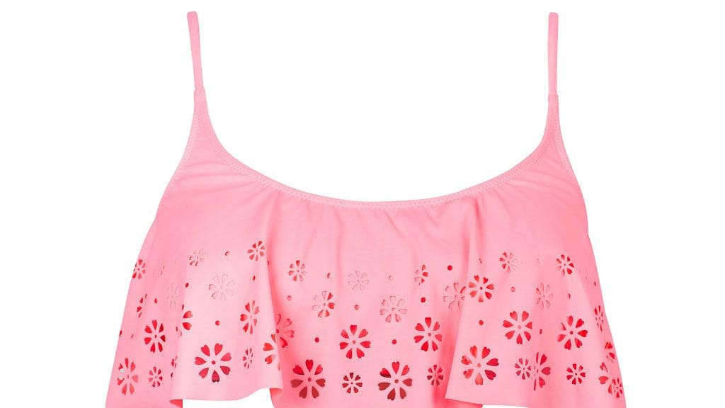 Romanttisia röyhelöitä. Bikiniyläosa, Cubus