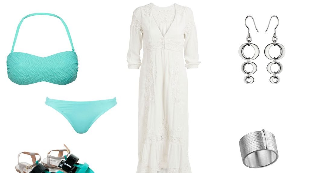 Bikiniyläosa ja mekko KappAhl, bikinialaosa Cubus, korvakorut Kalevala Koru, rannekoru Lapponia