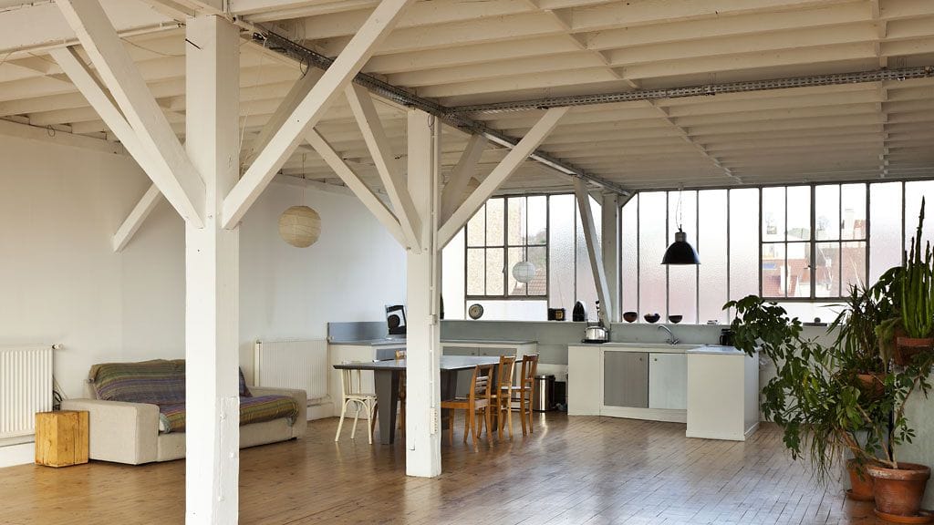 Korkeakattoinen, jopa teollinen loft-asunto oli 90-luvun unelma.