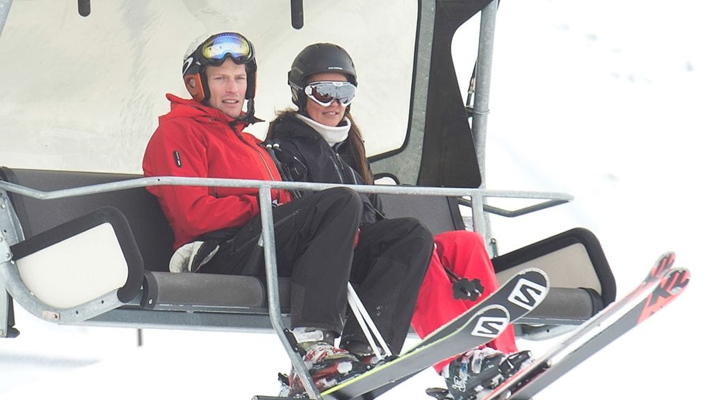 Pippa Middleton poikaystävänsä Nico Jacksonin kanssa.