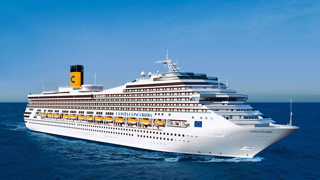 Italialainen Costa Concordia -risteilijä. EPA