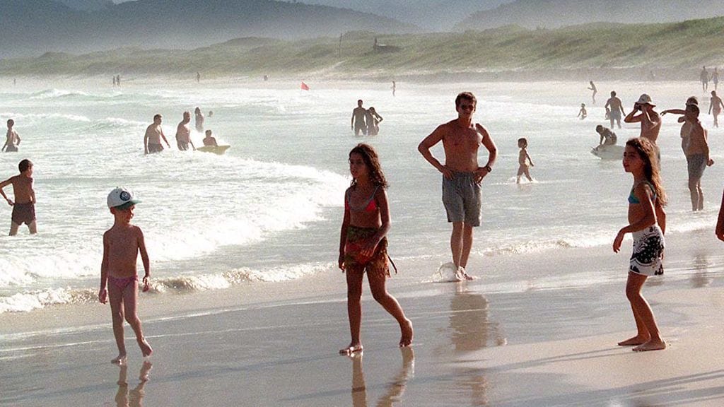 Kuvan uimaranta tai ihmiset eivät liity uutisessa mainittuun tapaukseen. Kuvituskuva.