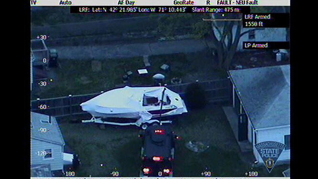 Massachusettsin poliisi julkisti helikopterin lämpökameralla otettuja kuvia veneessä piileskelleestä Dzhohar Tsarnajevista.