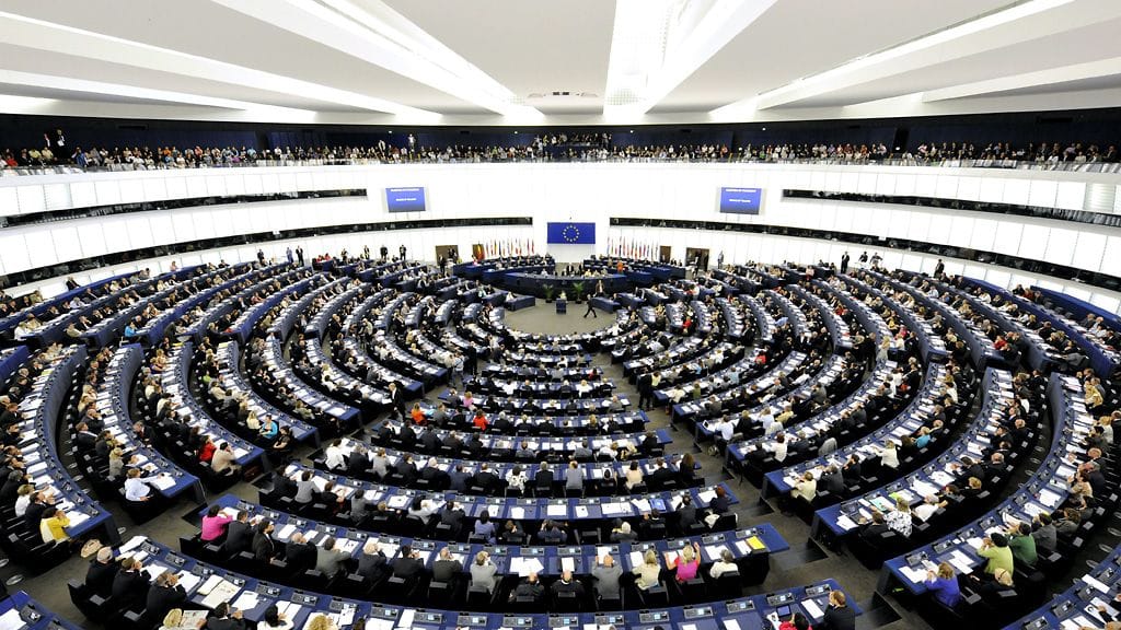 EU-parlamentin oma uskottavuus on nyt saanut kovan kolauksen.