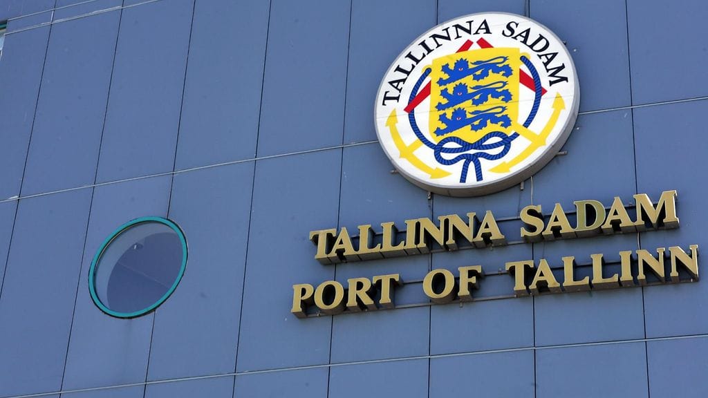 Viroon pääsee sujuvammin tällä hetkellä laivoilla.