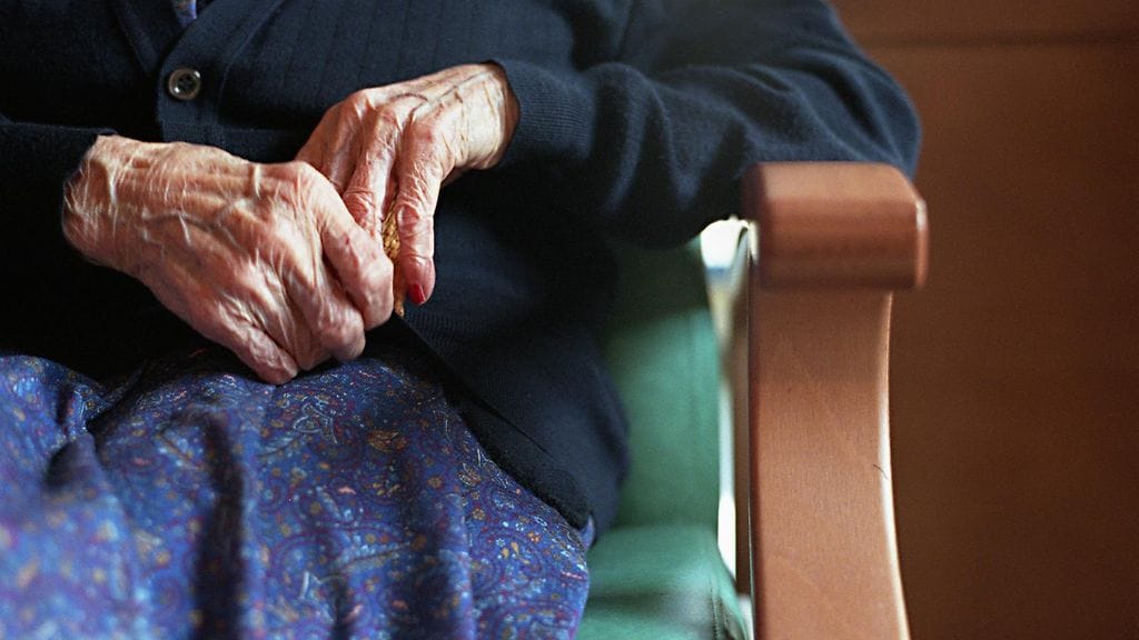 Seksuaalisuus ei häviä iän myötä. Kuvituskuva.