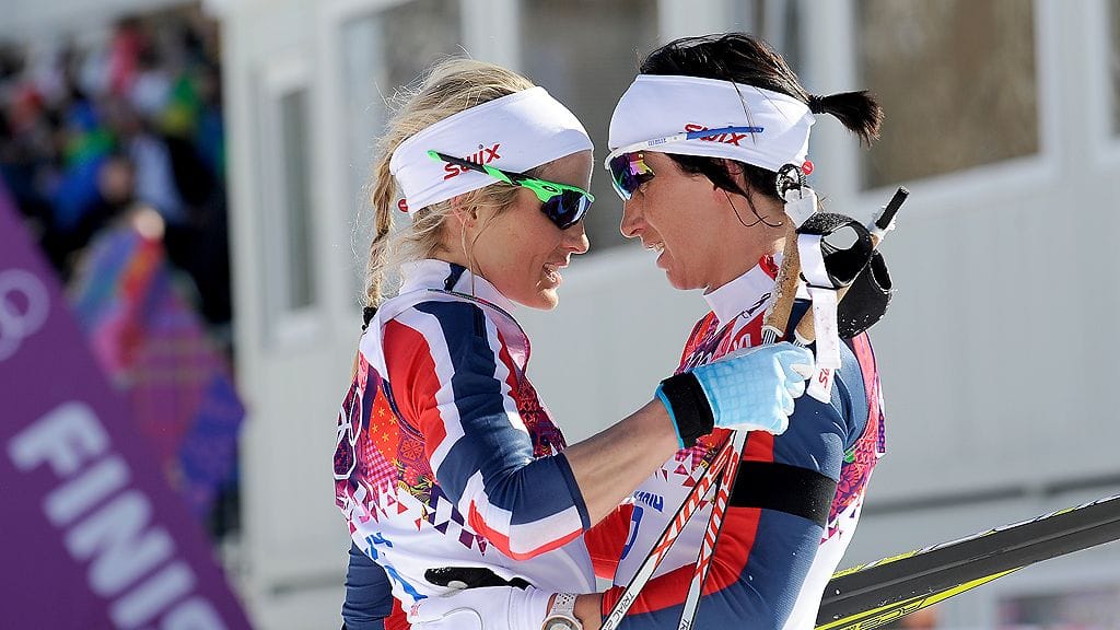 Therese Johaug ja Marit Björgen Sotshin olympialaisissa.