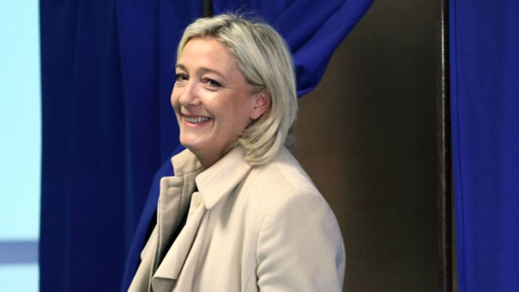 Le Pen avasi vaalikampanjansa eilen julkistamalla listan 144 vaalilupauksestaan.