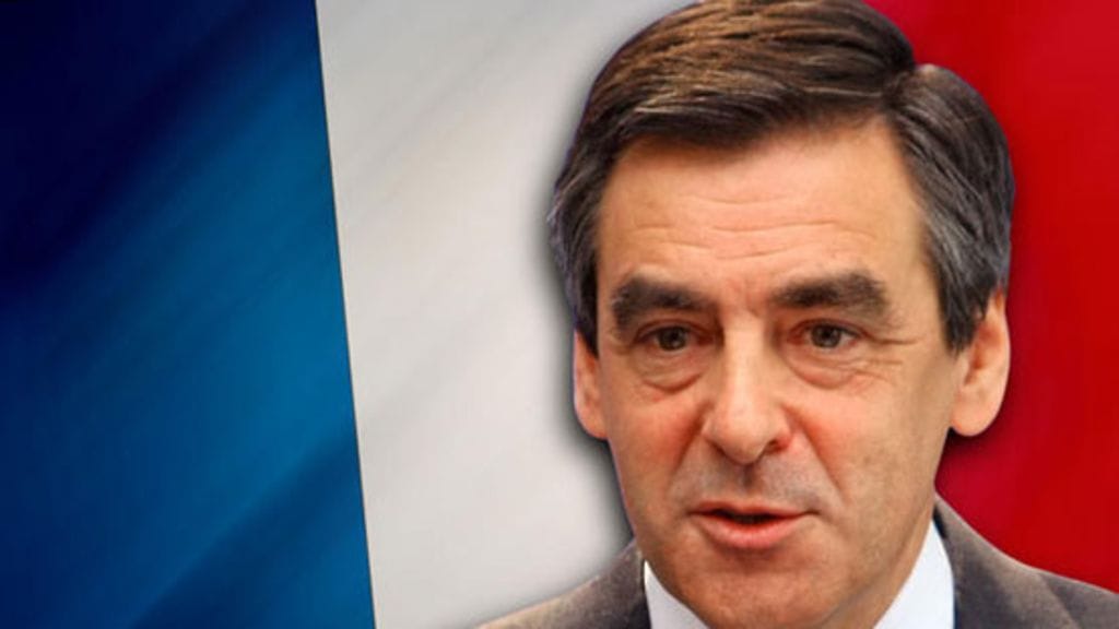 Fillon kohtasi eilen vastustajansa Alain Juppen viimeisessä väittelyssä ennen esivaalien toista äänestystä.