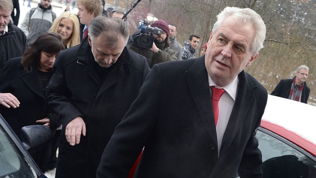 Viime vuonna presidentti Zeman piti Euroopan kasvavia pakolaismääriä "organisoituna invaasiona".