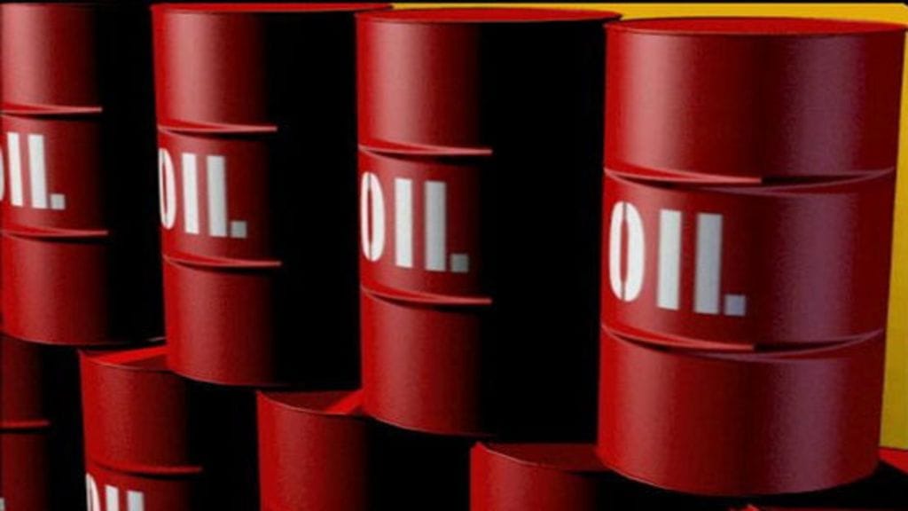 Suomi vapauttaa markkinoille 377 000 barrelia raakaöljyä Huoltovarmuuskeskuksen varmuusvarastoista. Kuvituskuva.