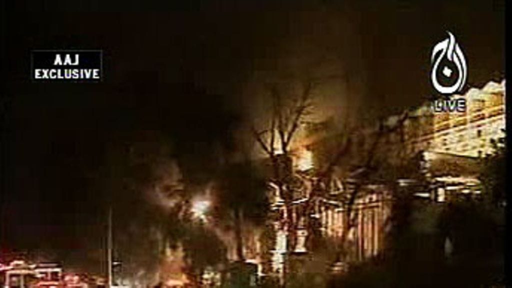 Islamabadin Marriott -hotelli vaurioitui pahoin pommi-iskussa