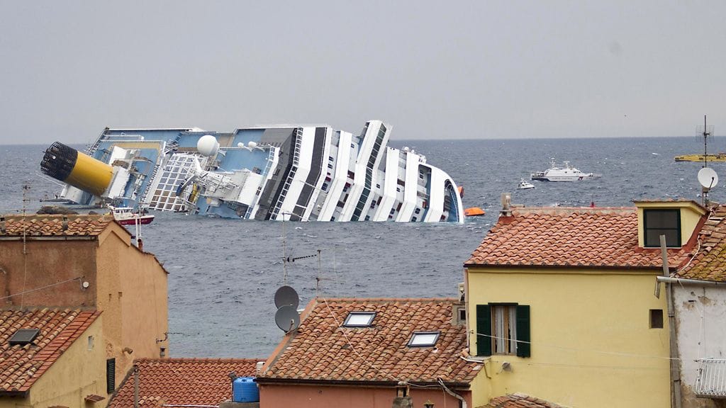 Italian turmalaivan matkustajille korvauksia.