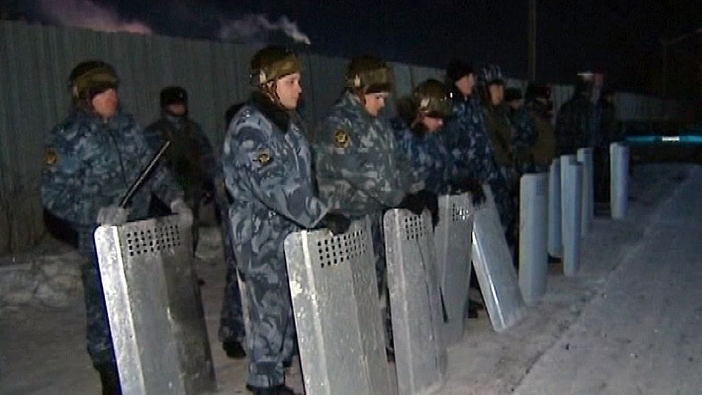 Hyökättyään Ukrainaan viime vuoden helmikuussa, Venäjä on säätänyt liukuhihnalla uusia tiukkoja lakeja, joista voi joutua vankilaan.