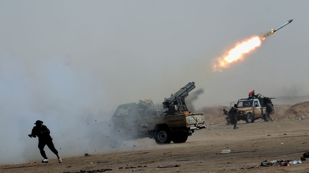 Stubb katuu, että Suomi jäi pois Libyan ilmaoperaatiosta.