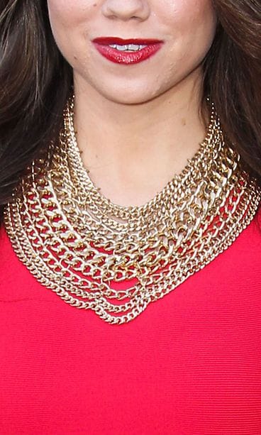 Tess Boyerin puvun rintamus