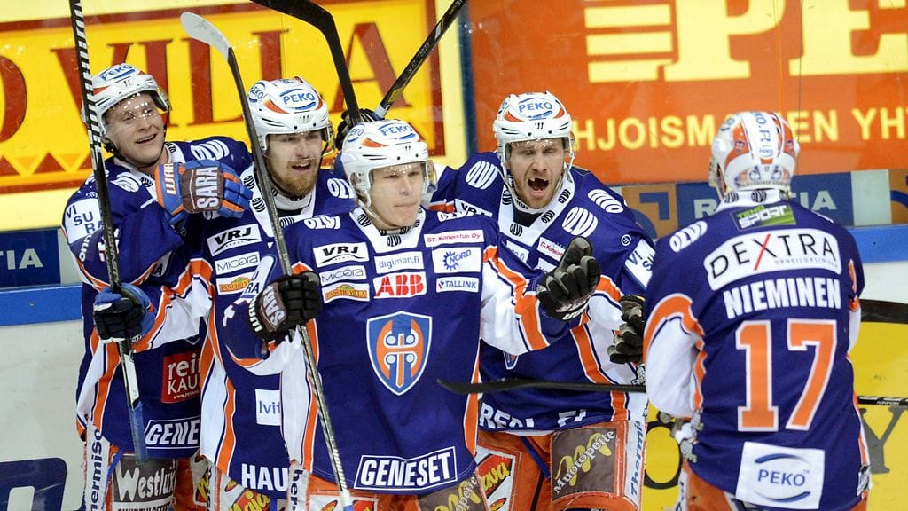 Tappara juhlimassa. Arkistokuva.