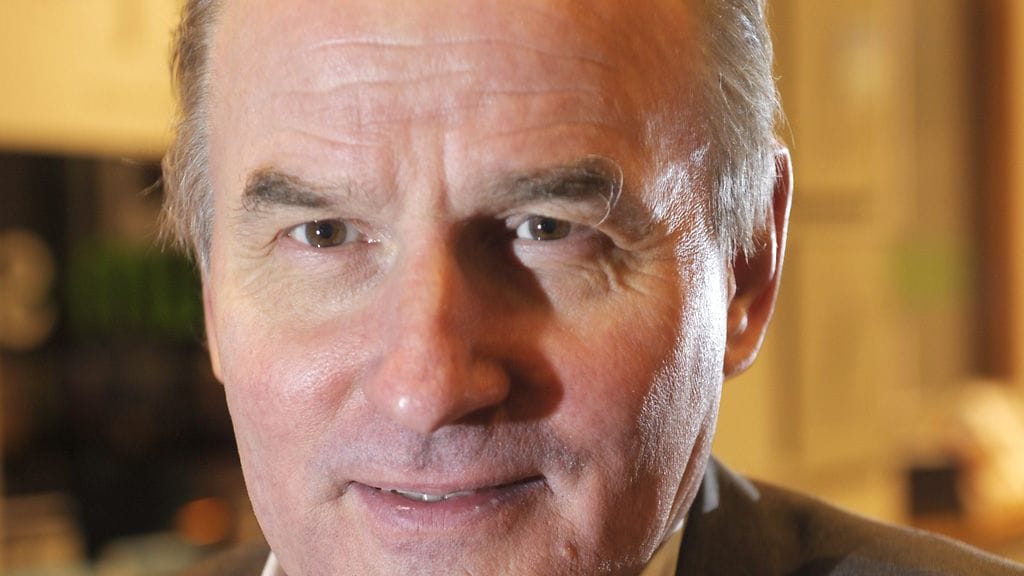 Rikosoikeuden professori Matti Tolvanen.