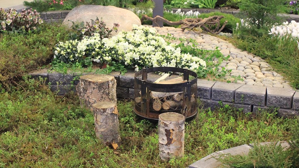 Metsän tuntua; Paula Tiittanen, Pihamestarit Tiittanen, Piha ja Puutarha Turku 2014