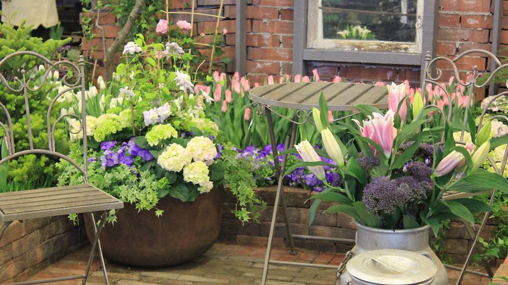 Pihatiiliä ja pastellia. Maarit Ketola, Puutarhan Kultainen leikkaus. Piha & Puutarha -messut Turku 2014.