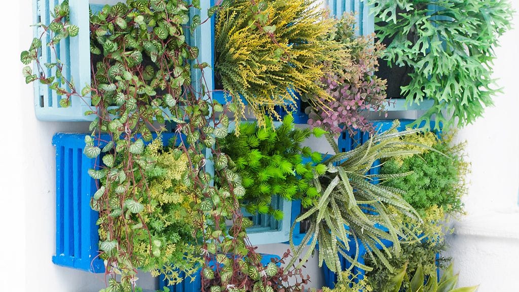 Magneettiruuukuilla saat väriä jääkaapin oveen.