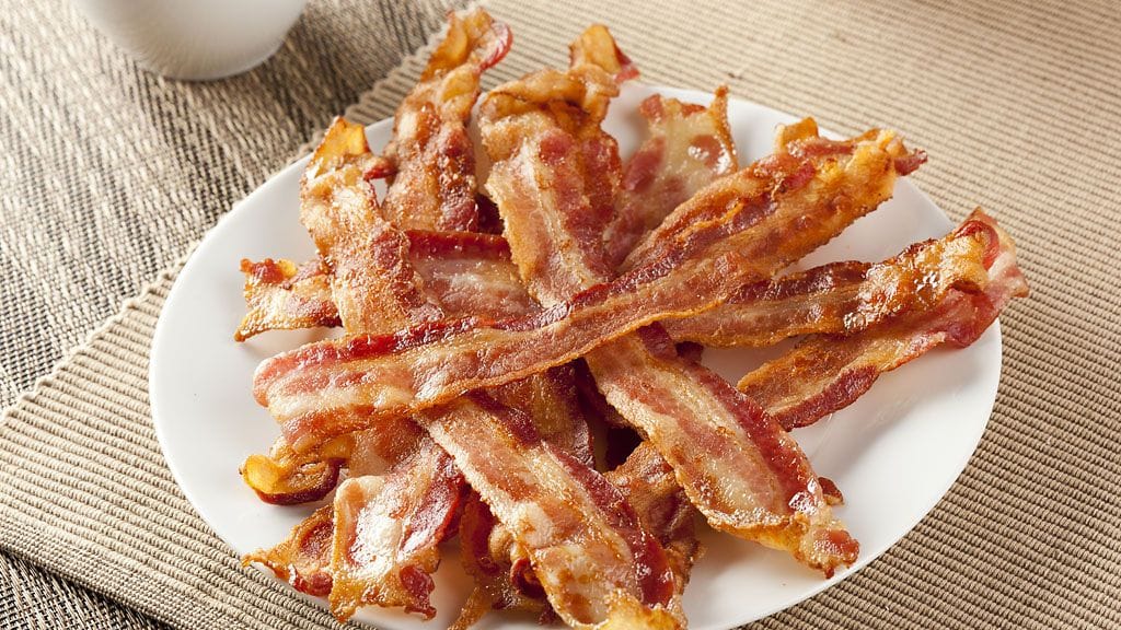 Rapeat pekonisiivut nostavat veden kielelle.