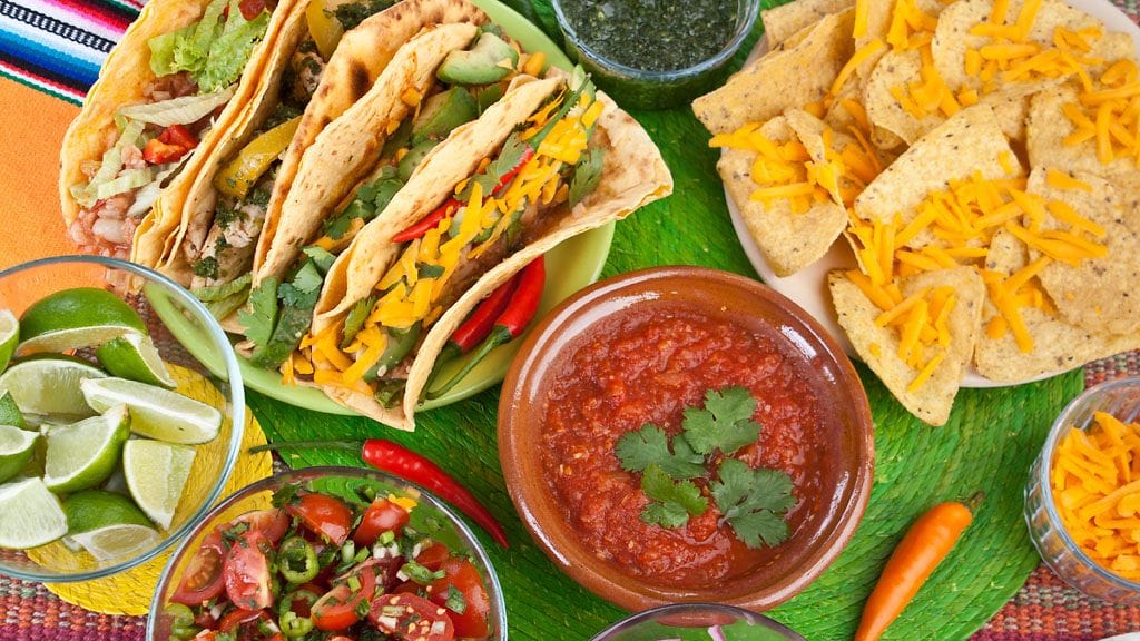 Itsetehty tex mex -ateria kruunaa perjantai-illan.