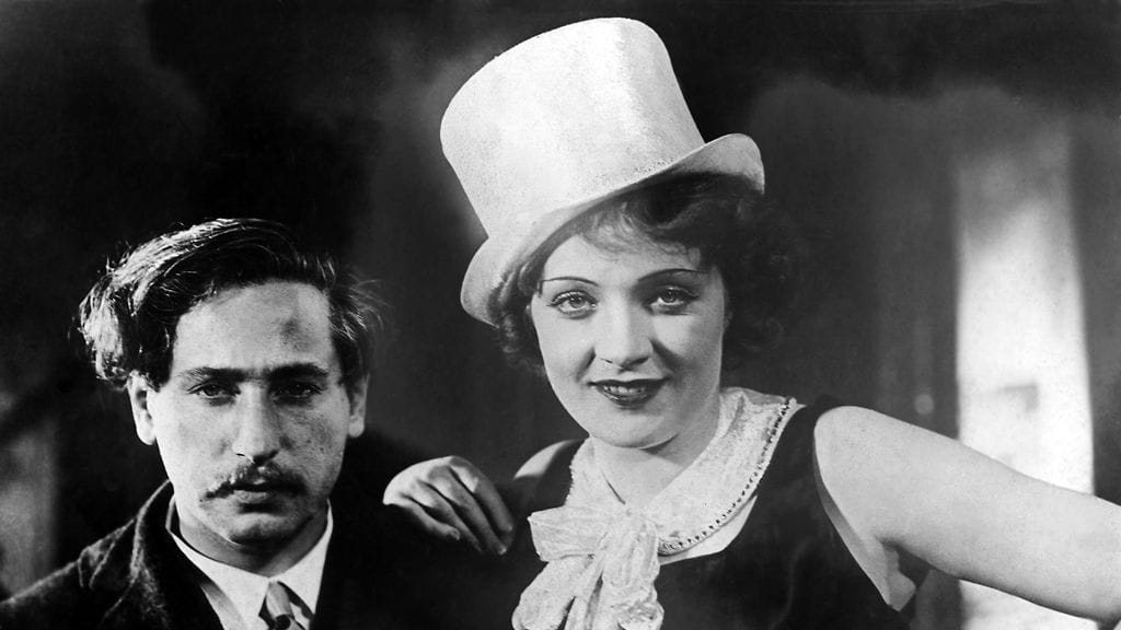 Marlene Dietrich elokuvassa The blue angel vuonna 1930.