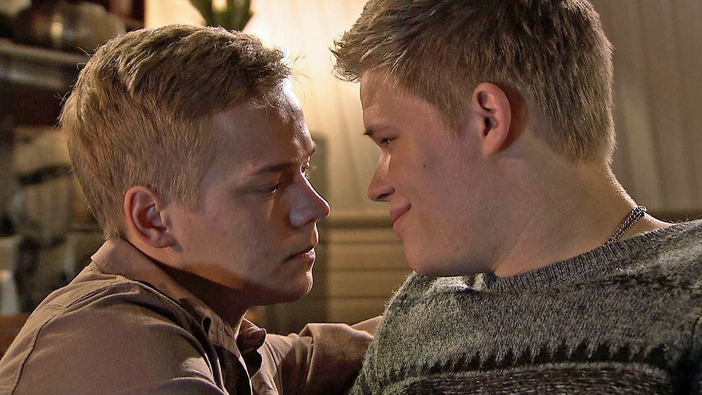 Salatut elämät - Elias ja Miska (Petteri Paavola ja Juska Reiman).